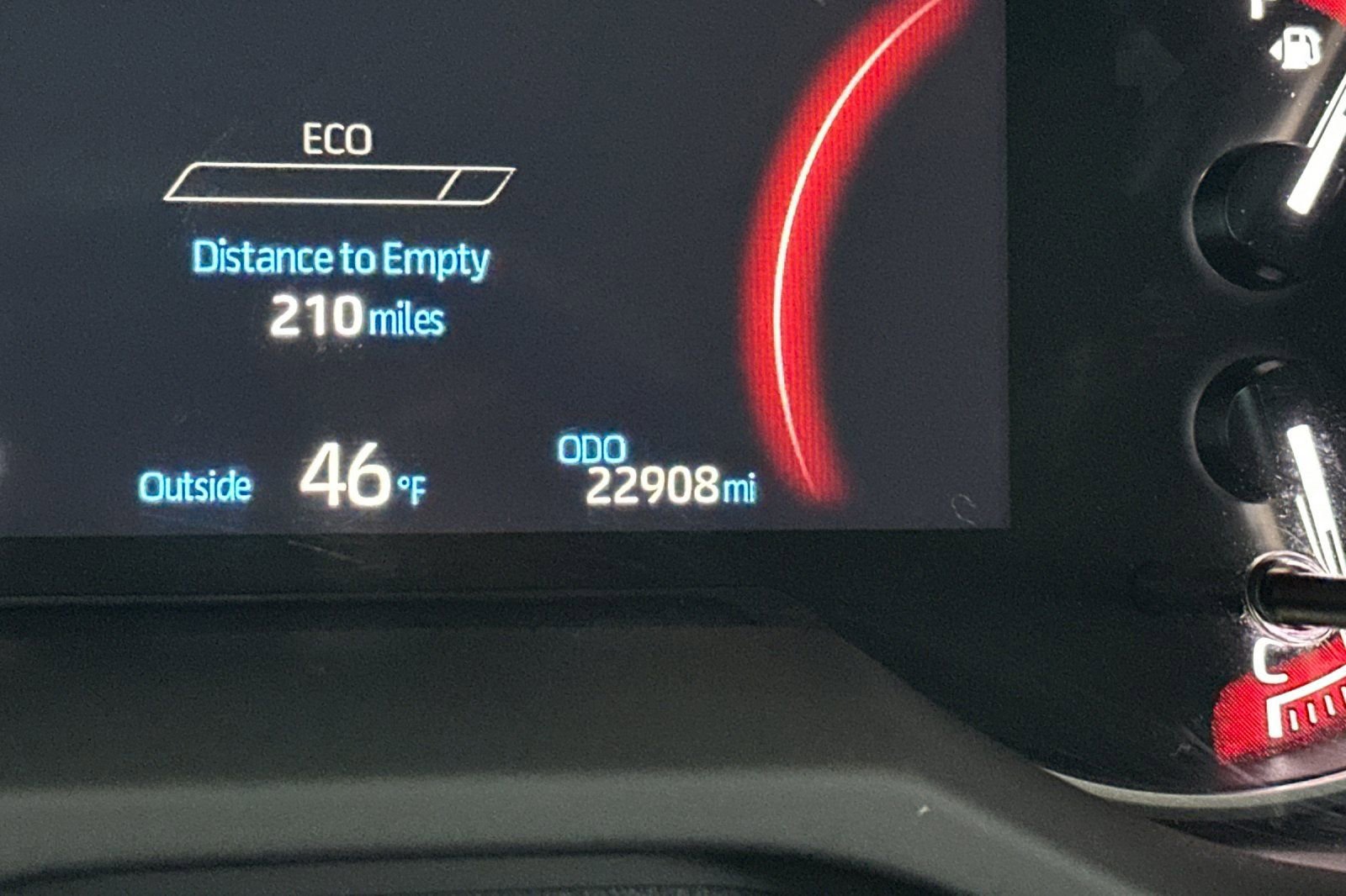 Used 2025 Toyota RAV4 LE image 42