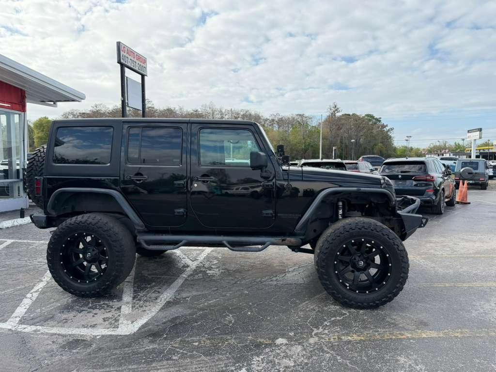 Used 2017 Jeep Wrangler Unlimited Sport image 8