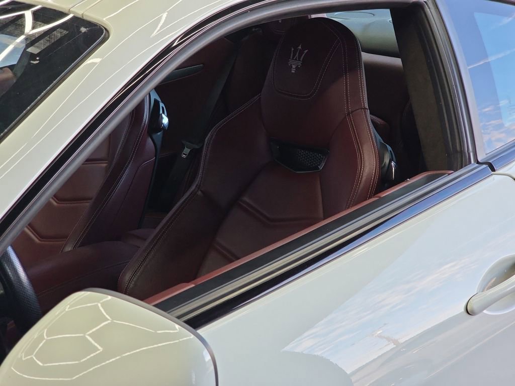 Used 2014 Maserati GranTurismo Sport image 30