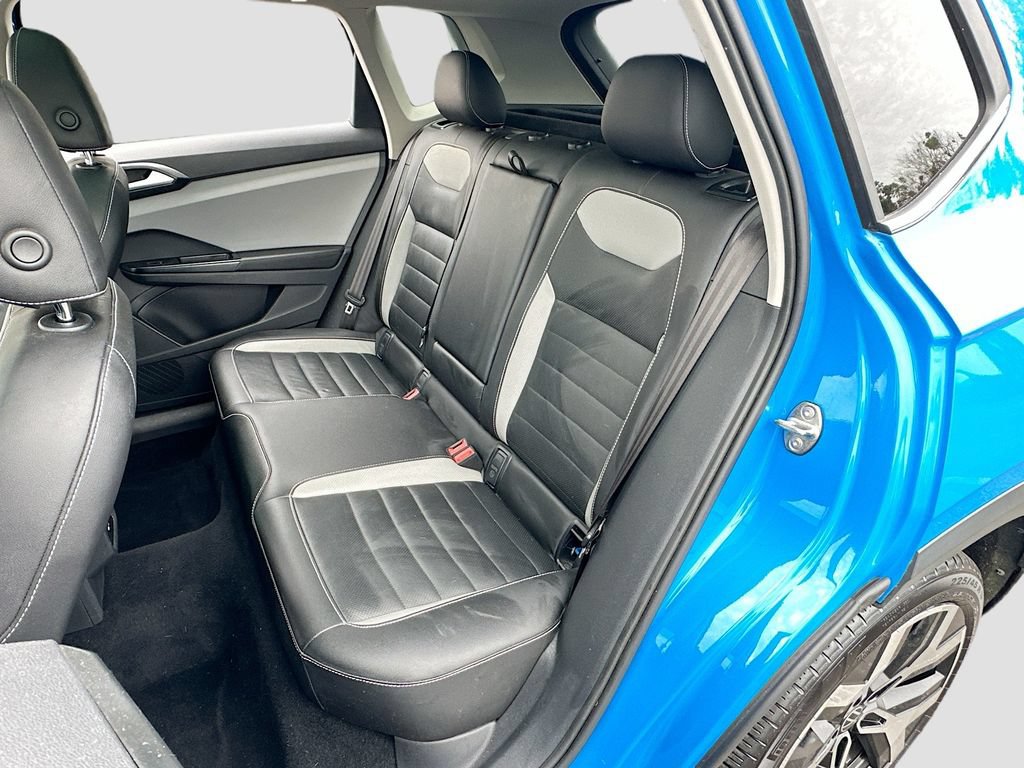 Used 2022 Volkswagen Taos SEL AWD/4WD image 25