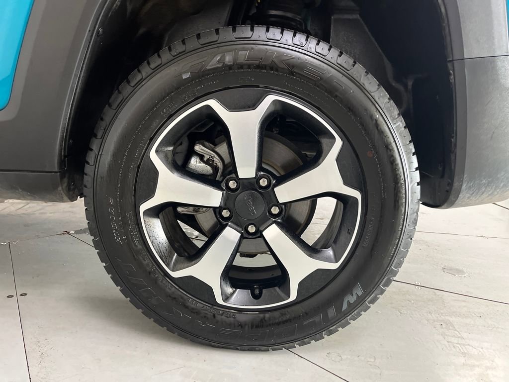 Used 2022 Jeep Renegade Trailhawk w/ Sun/Sound Group image 15