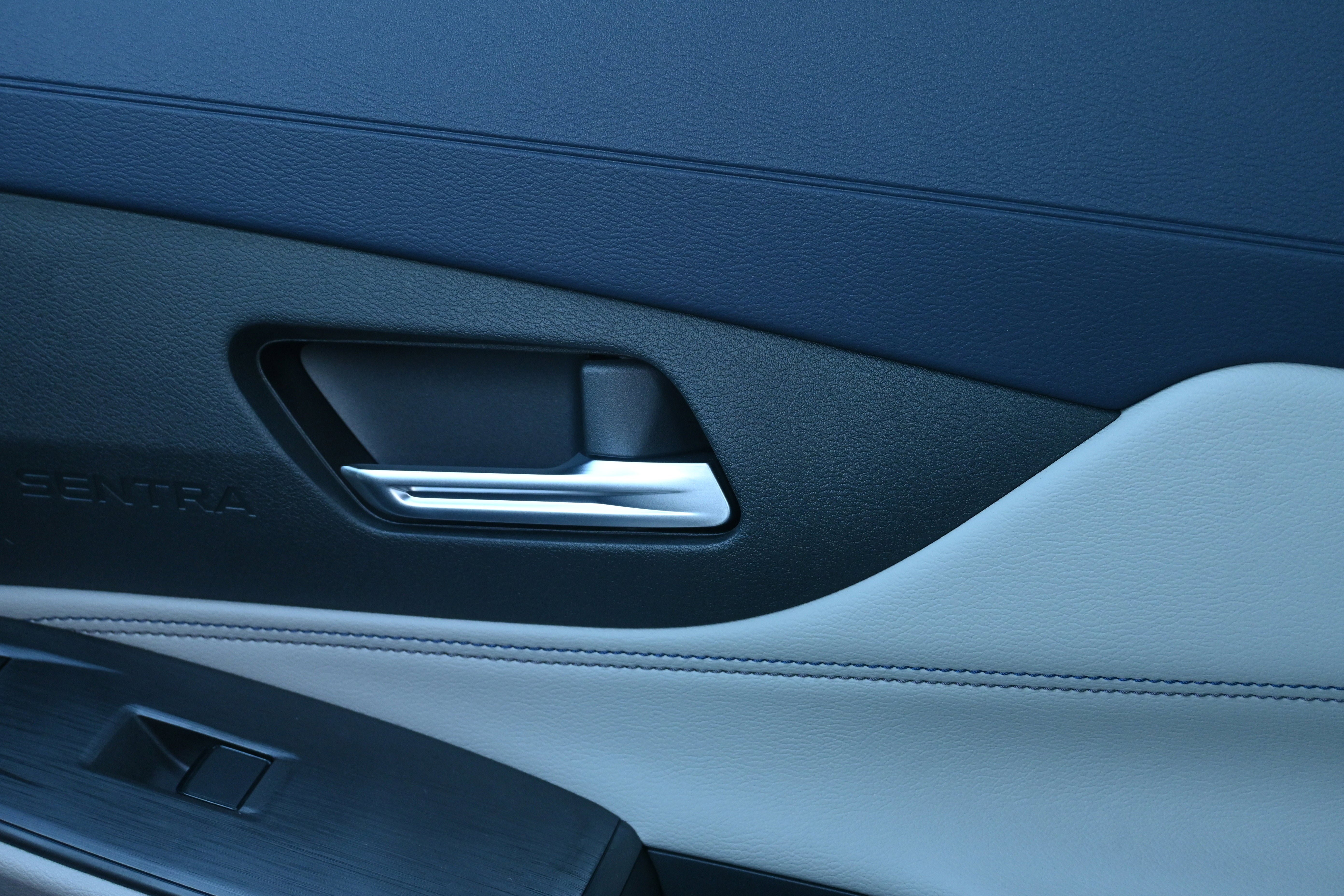 New 2026 Nissan Sentra SL w/ Floor Mat Package FWD image 25