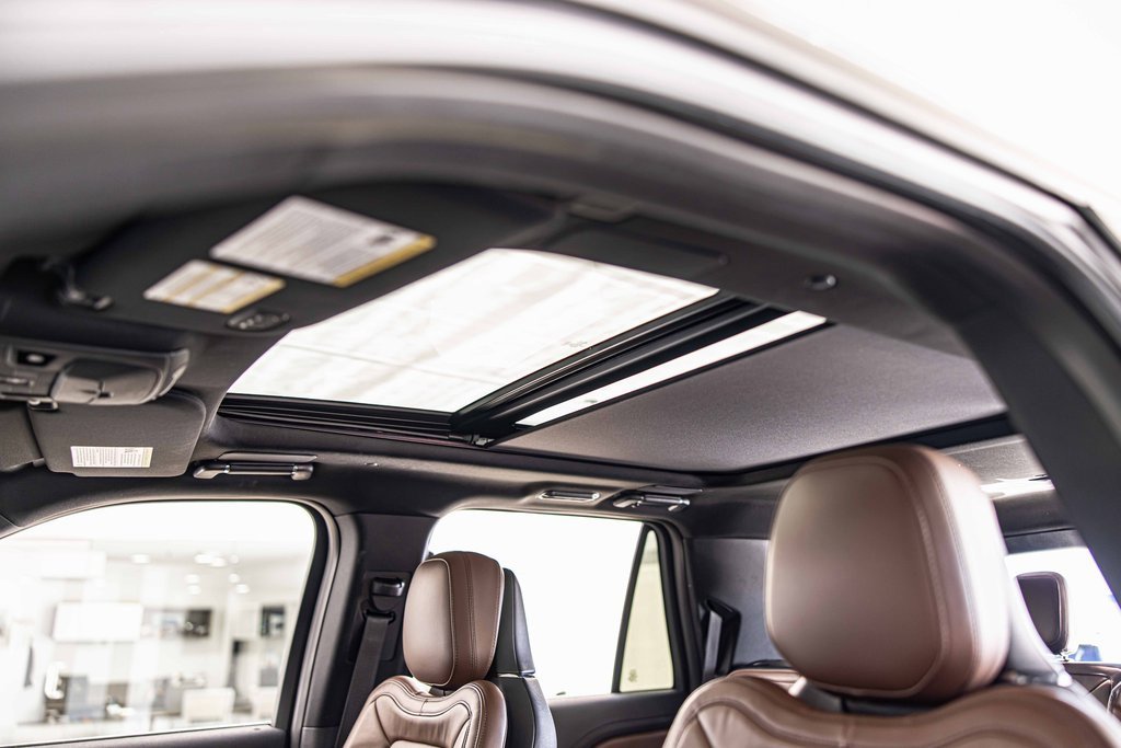 Used 2024 Lincoln Navigator Reserve w/ Equipment Group 201A image 19