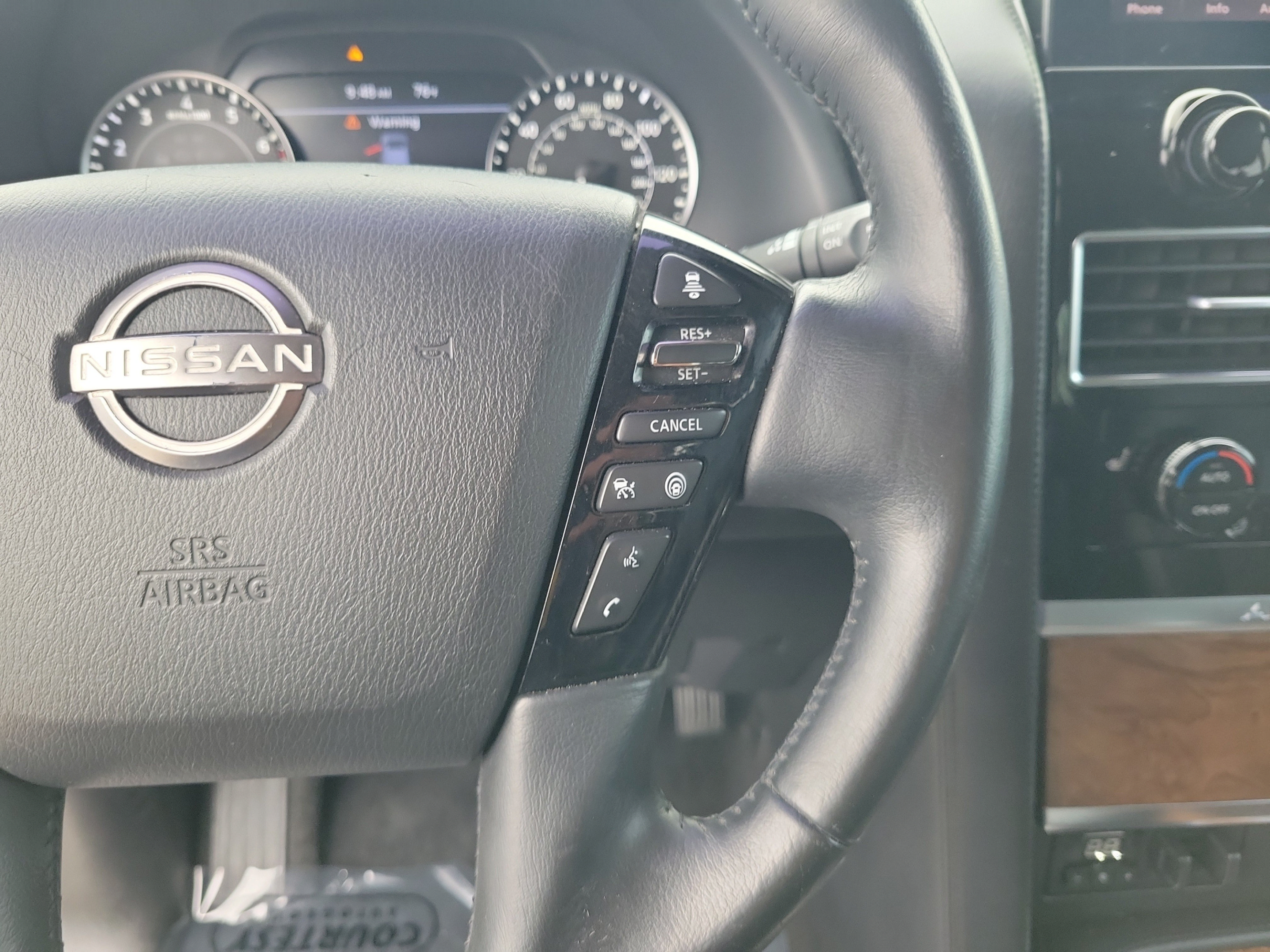 Used 2022 Nissan Armada SL RWD image 14