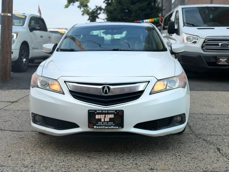 Used 2013 Acura ILX w/ Technology Package FWD image 2