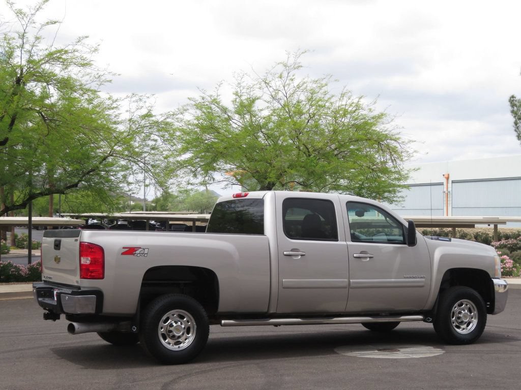 Used 2008 Chevrolet Silverado 2500 LTZ w/ Safety Package AWD/4WD image 6