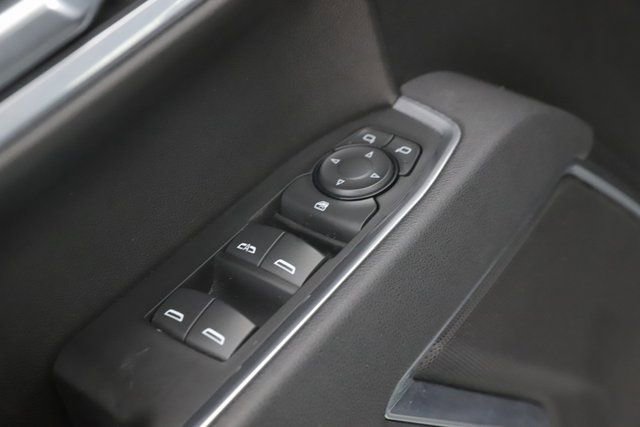 Used 2025 Chevrolet Silverado 1500 LT image 19