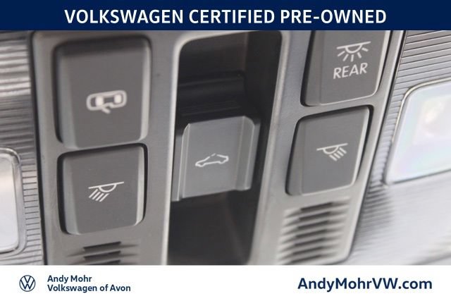 Used 2023 Volkswagen Tiguan SE R-Line FWD image 30