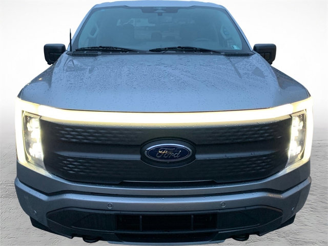 Used 2023 Ford F150 Lightning XLT w/ Equipment Group 312A High image 7