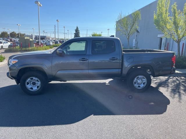 Used 2023 Toyota Tacoma SR image 3