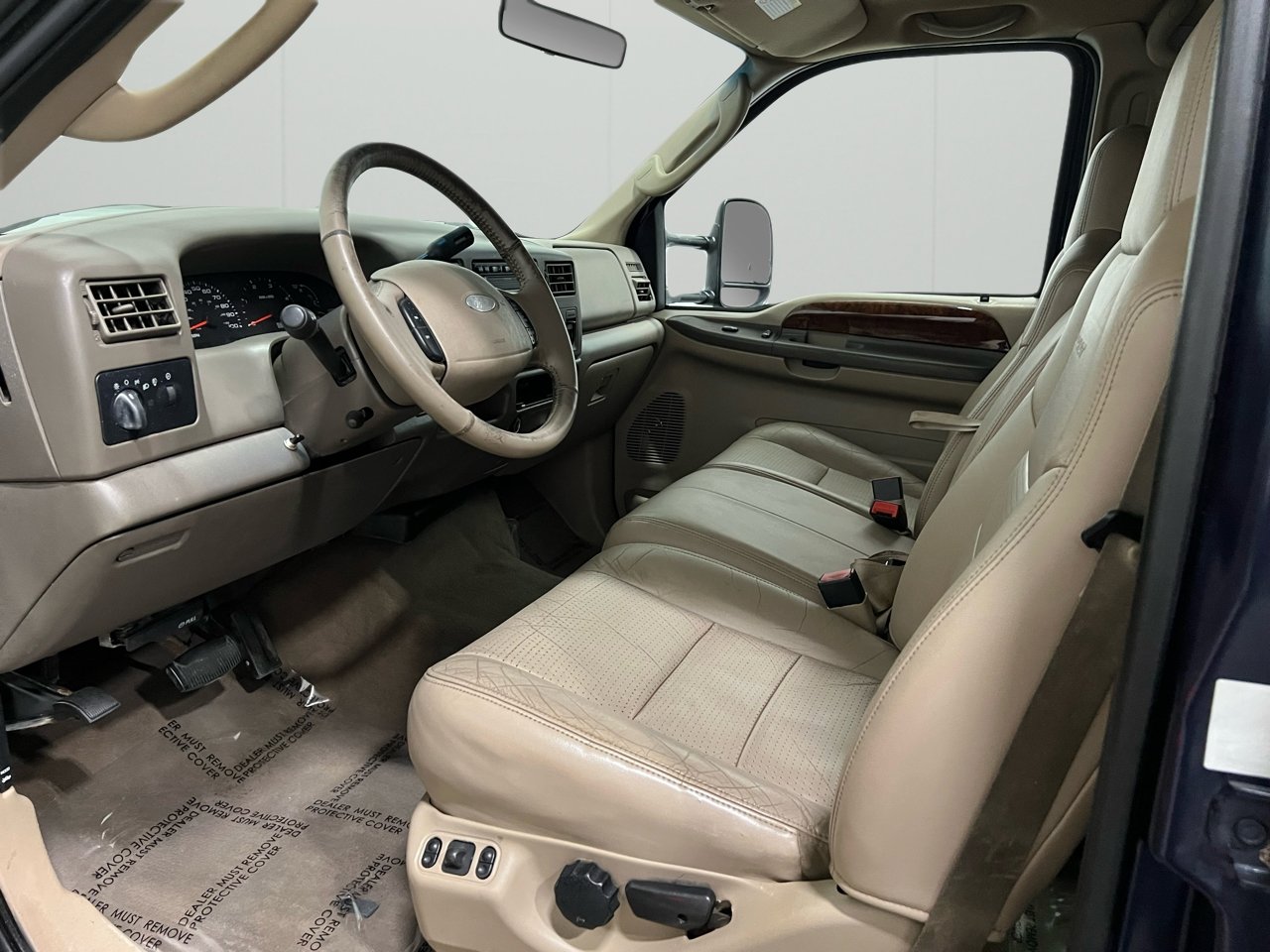 Used 2003 Ford F250 Lariat image 32