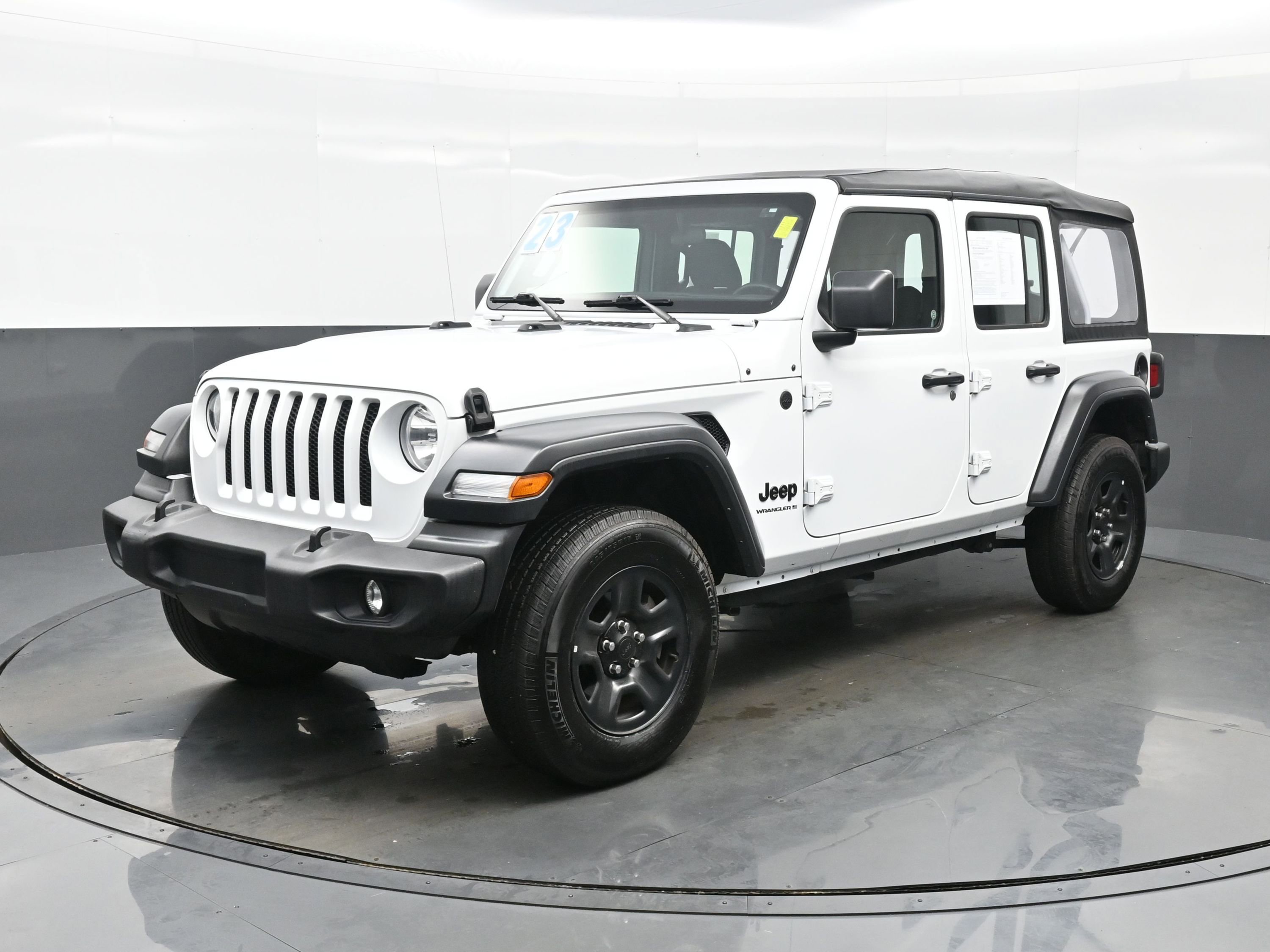 Used 2023 Jeep Wrangler Sport image 4