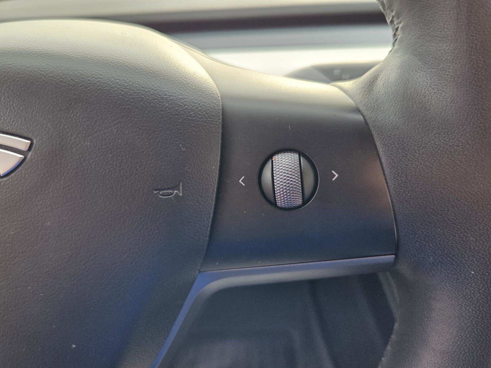 Used 2022 Tesla Model 3 Performance AWD/4WD image 32