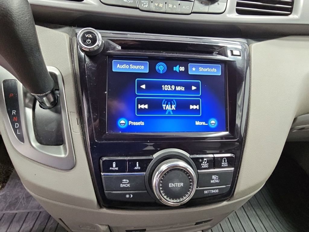 Used 2014 Honda Odyssey EX-L image 17