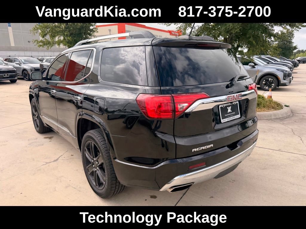 Used 2019 GMC Acadia Denali w/ Technology Package FWD image 2