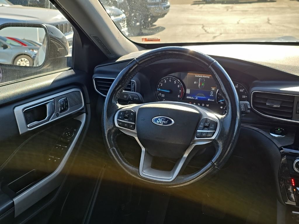 Used 2021 Ford Explorer Limited w/ Equipment Group 301A image 17