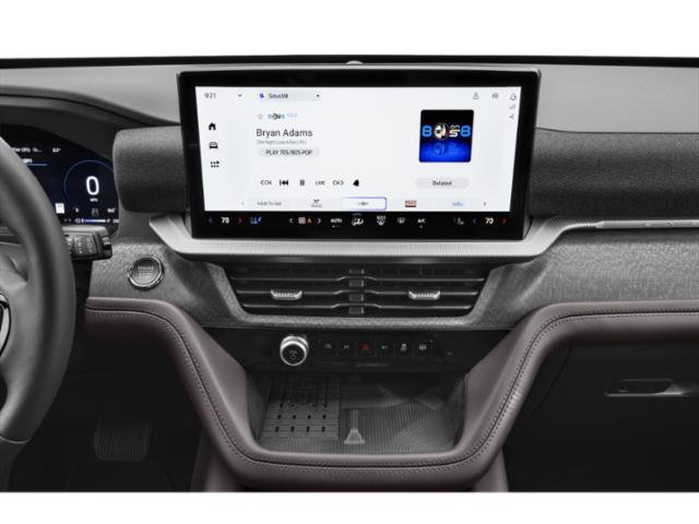 Used 2026 Ford Explorer Platinum image 9