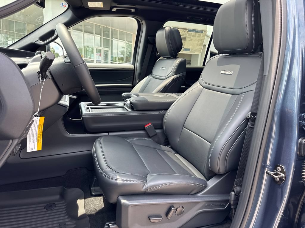 New 2027 Ford Expedition Max Platinum w/ Stealth Appearance Package AWD/4WD image 11