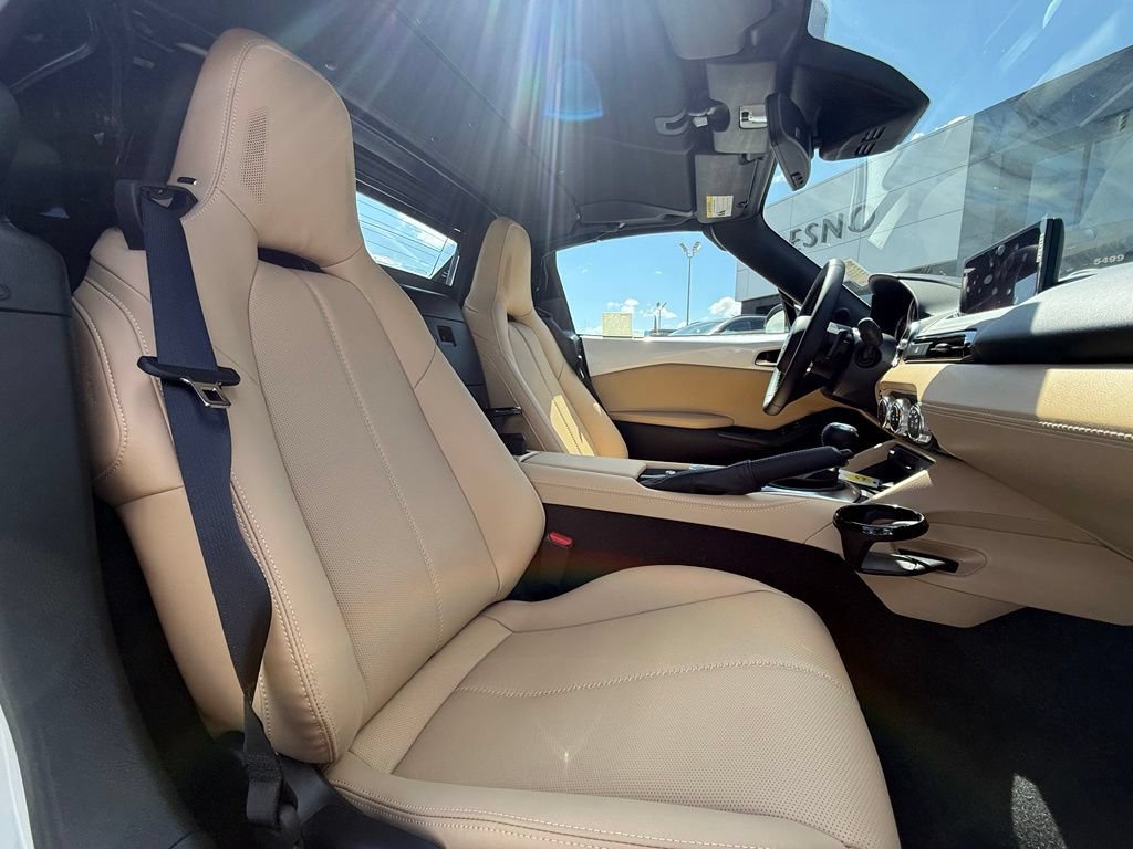 New 2026 MAZDA MX-5 Miata RF Grand Touring RWD image 14