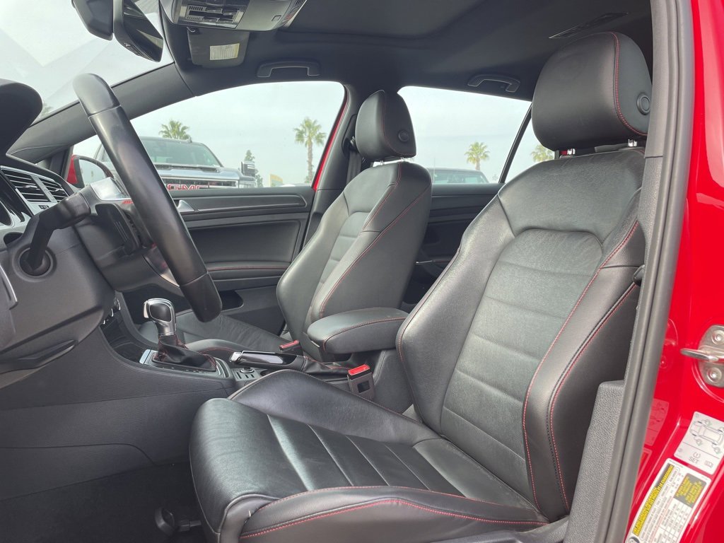 Used 2019 Volkswagen GTI SE image 7