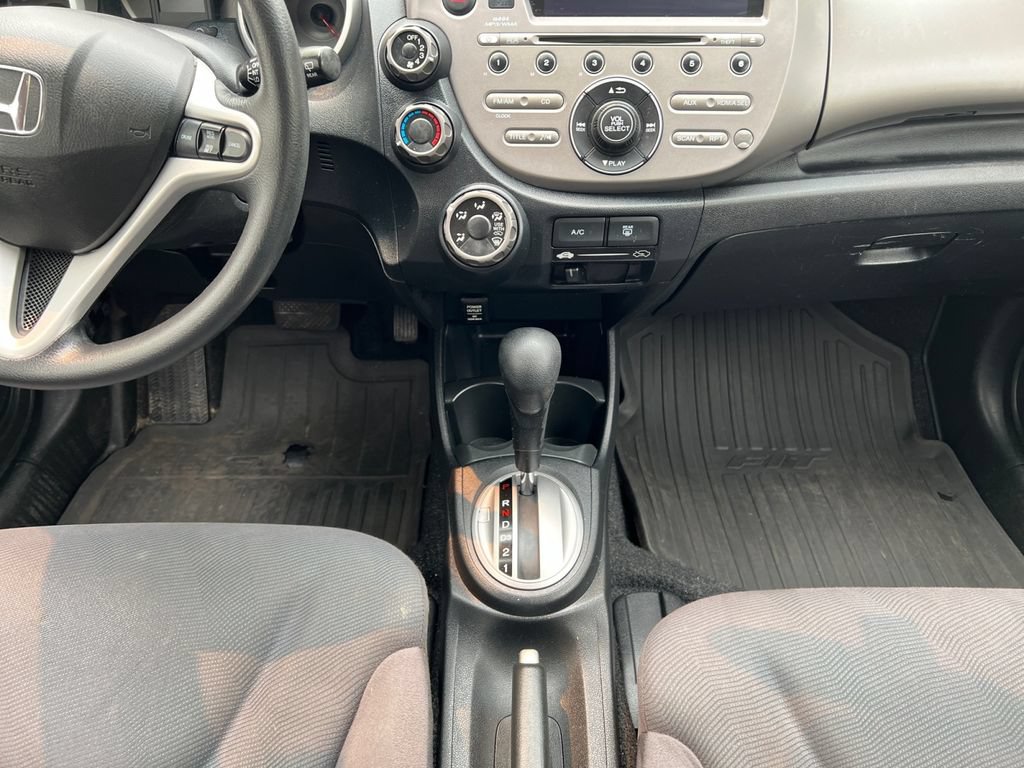 Used 2013 Honda Fit image 15