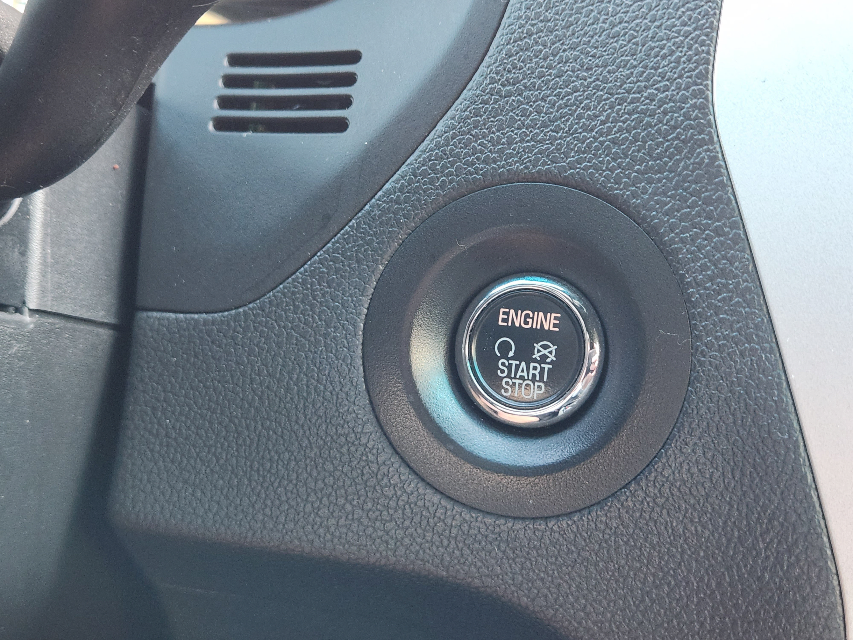 Used 2014 Ford Explorer Sport w/ Equipment Group 401A AWD/4WD image 23