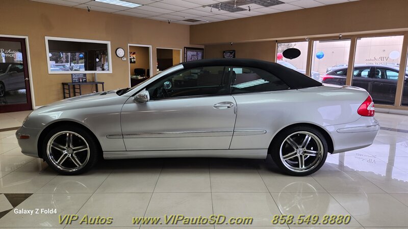 Used 2005 Mercedes-Benz CLK 320 Cabriolet image 6