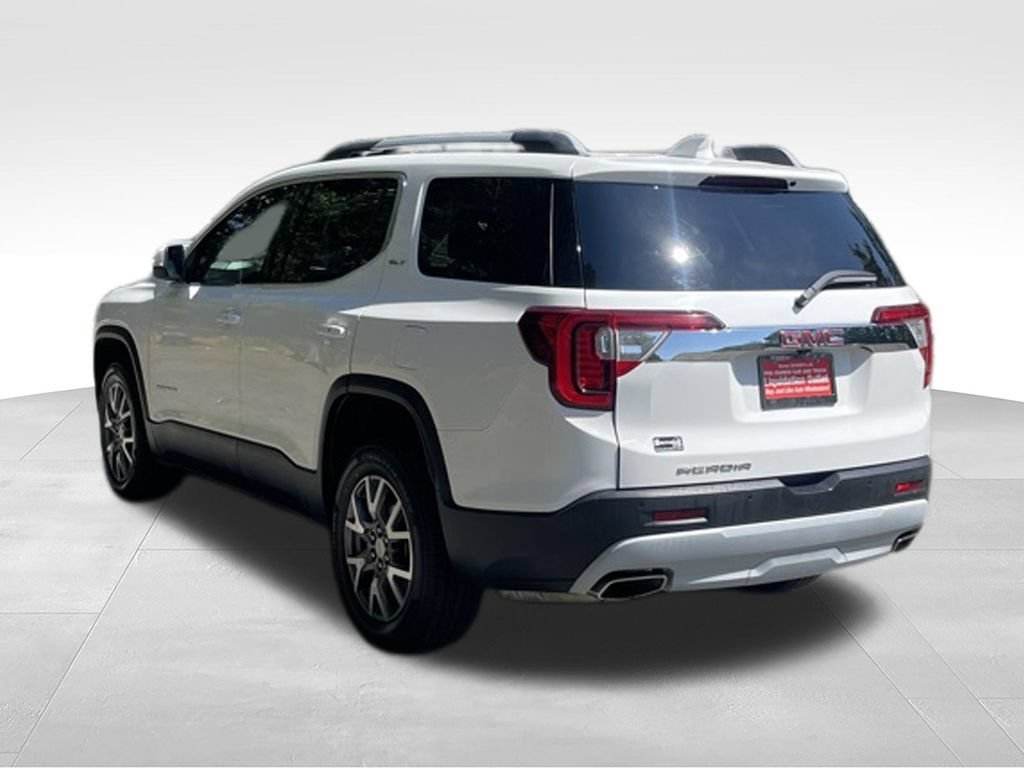 Used 2020 GMC Acadia SLT FWD image 3