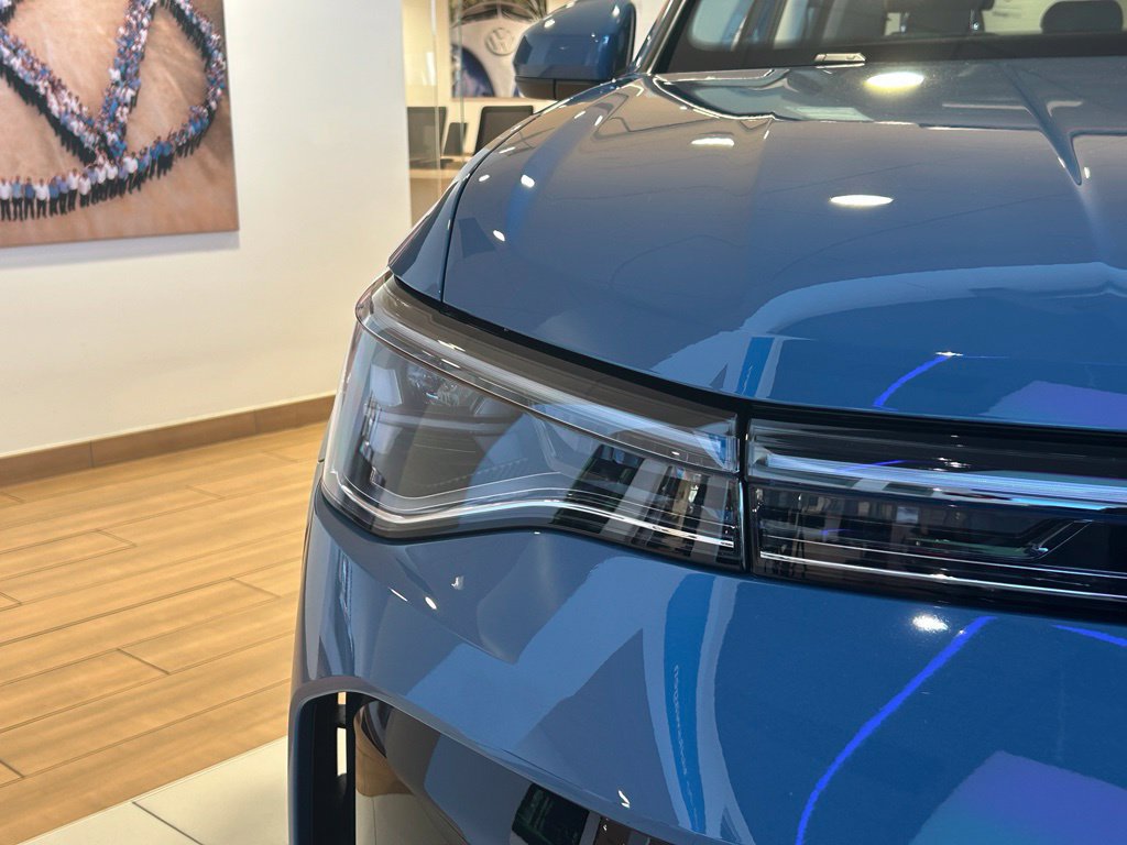 New 2026 Volkswagen Taos SEL AWD/4WD image 35