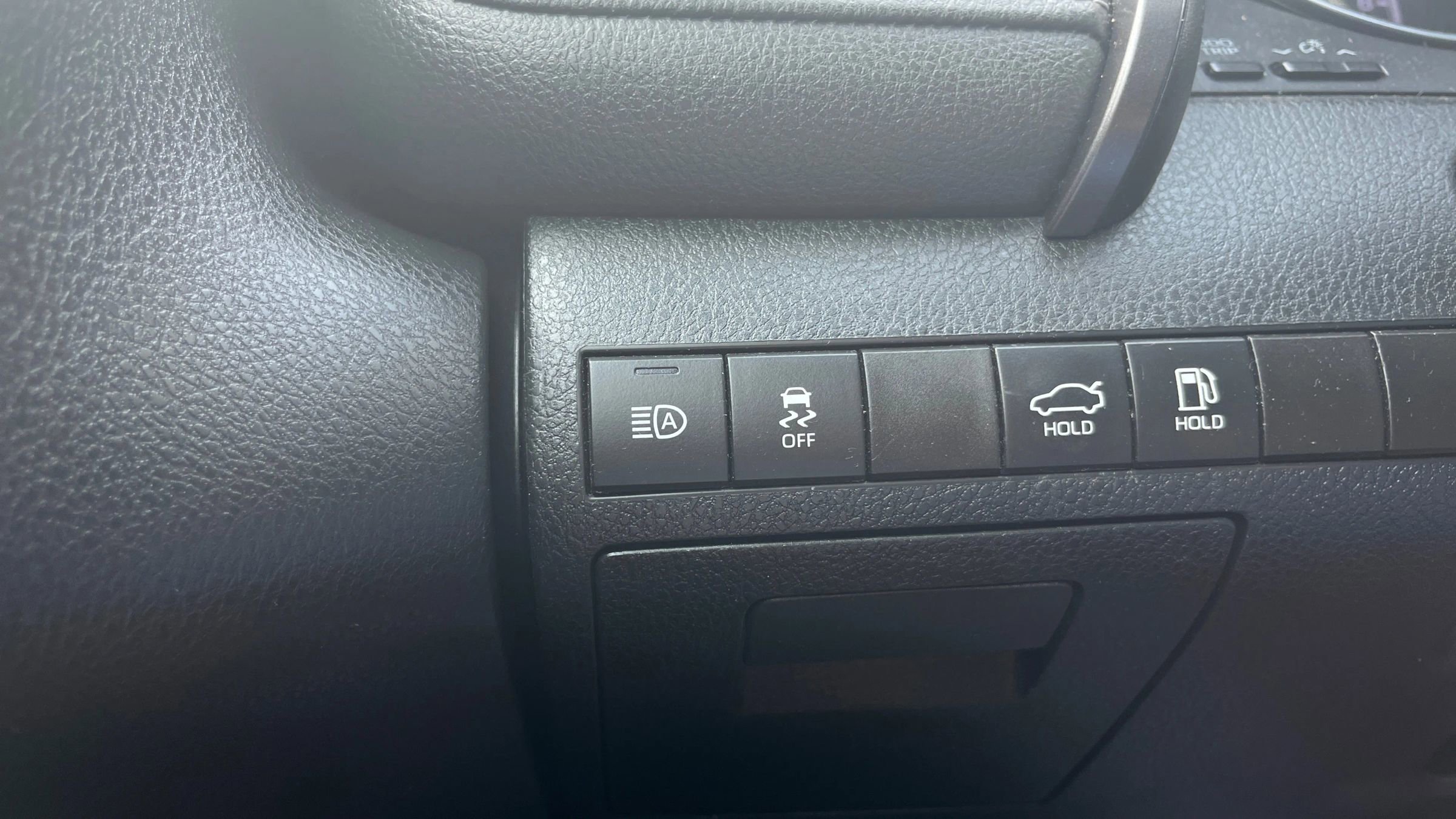 Used 2019 Toyota Camry SE image 22