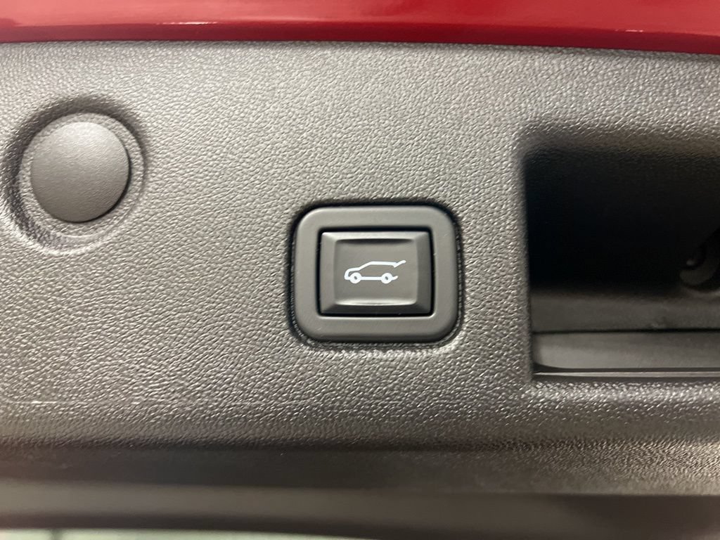 Certified 2023 Chevrolet Equinox LT AWD/4WD image 8