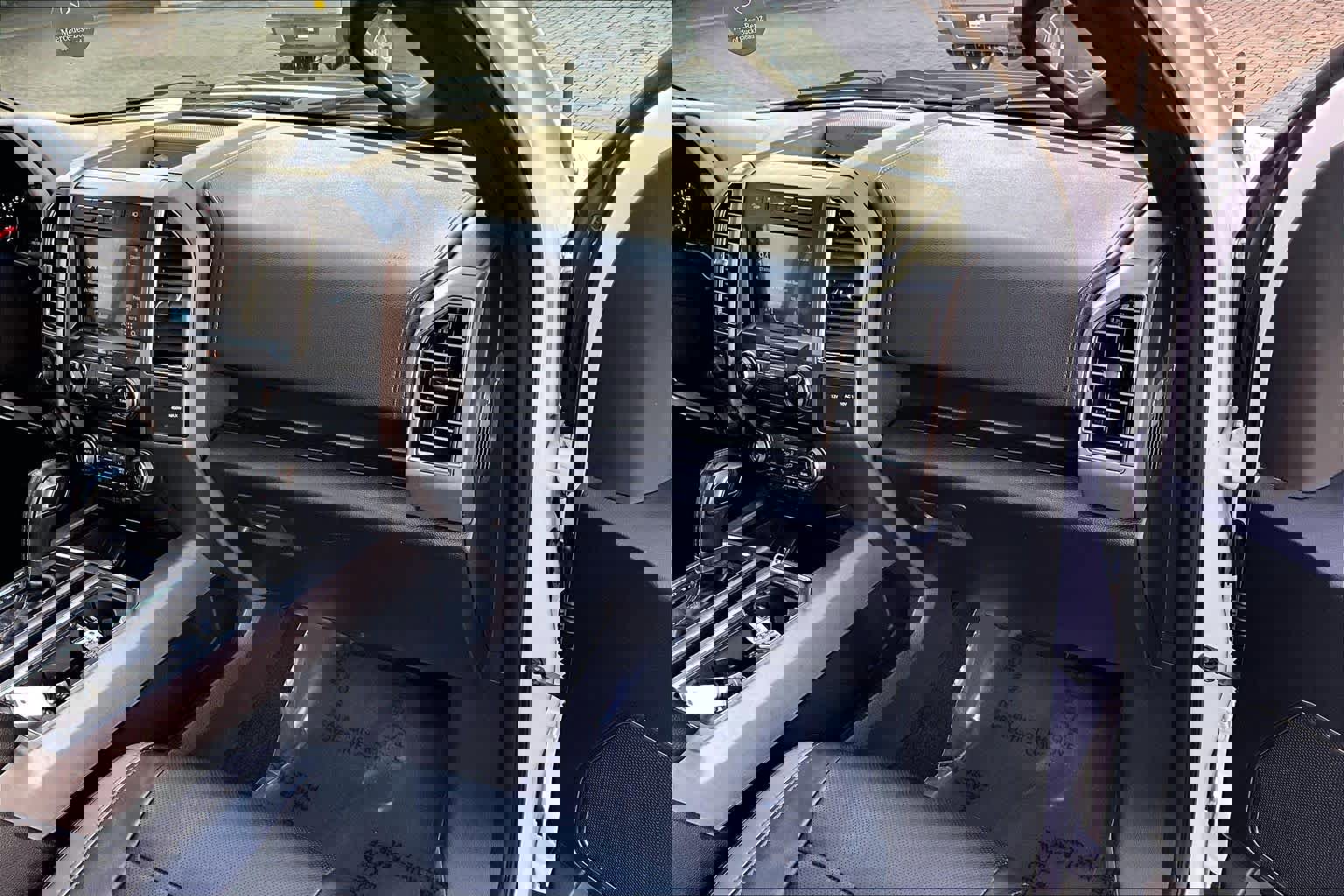 Used 2017 Ford F150 Raptor w/ Equipment Group 802A Luxury image 19