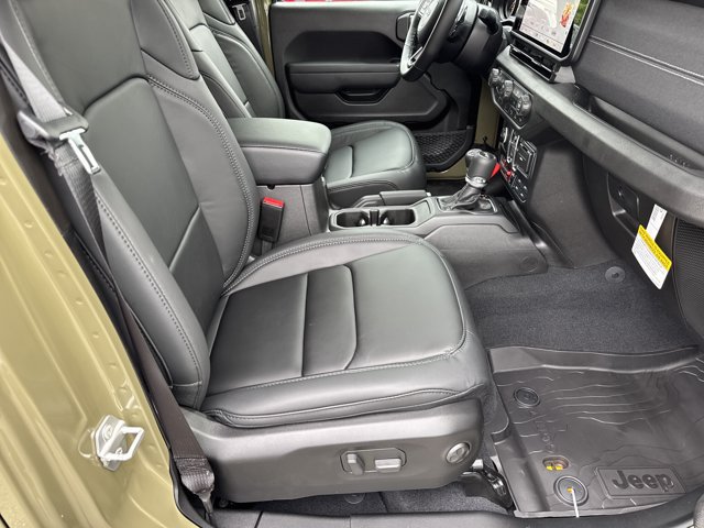 New 2027 Jeep Wrangler Unlimited Rubicon 392 AWD/4WD image 13