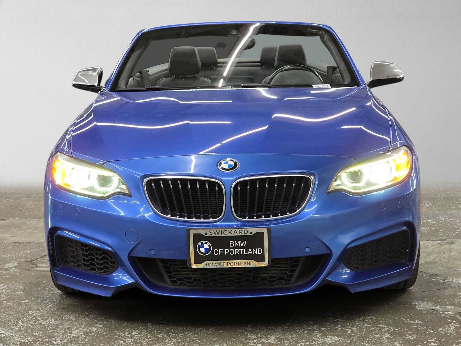Used 2016 BMW M235i Convertible RWD image 8