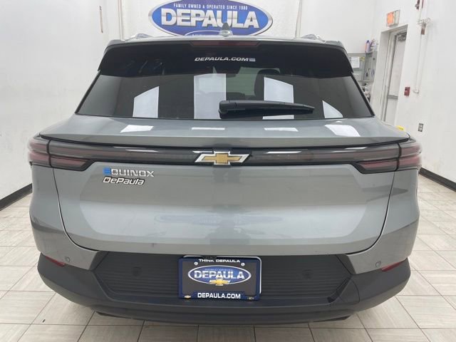 New 2026 Chevrolet Equinox EV LT image 18