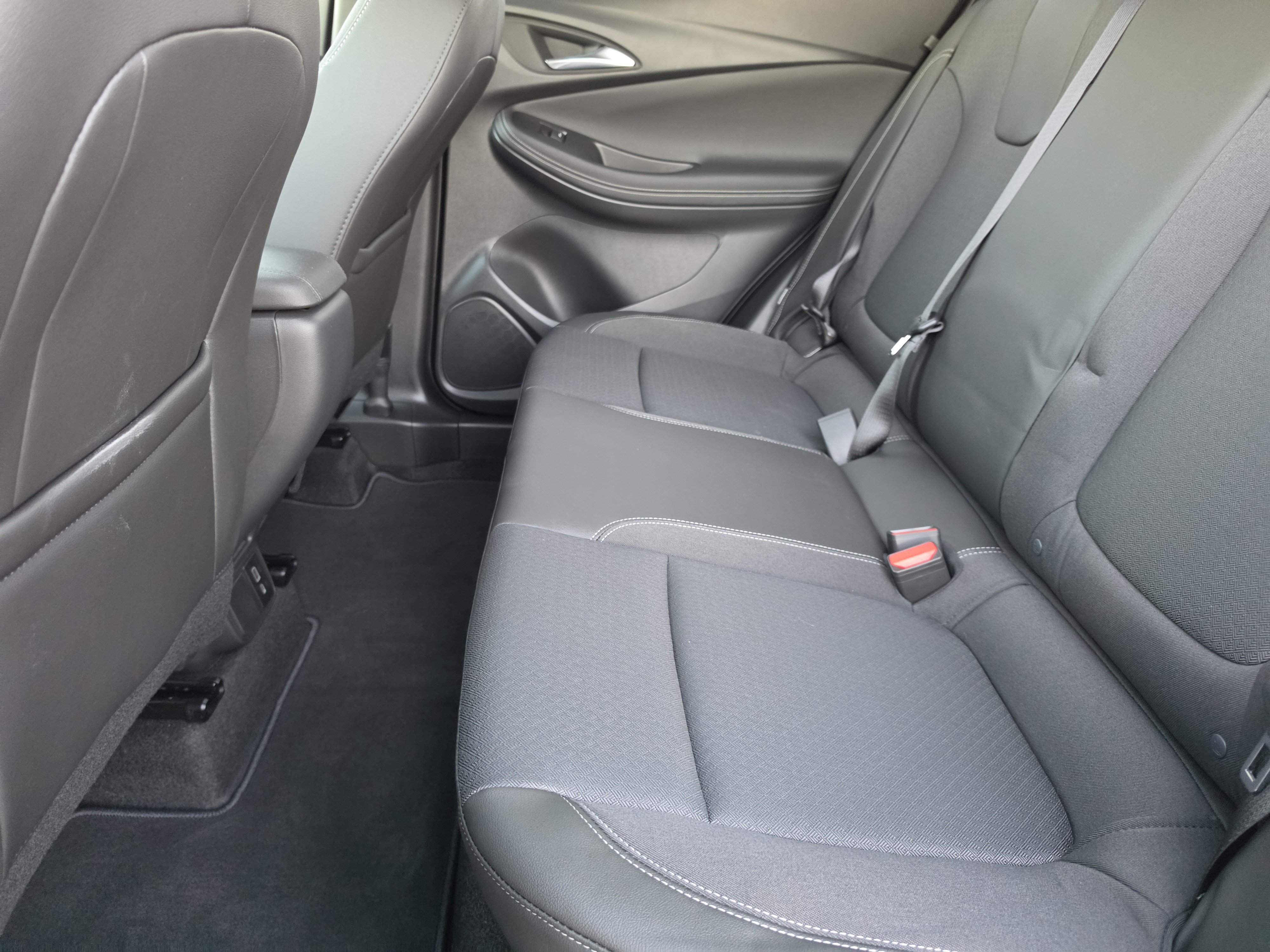 Used 2026 Buick Encore GX Preferred FWD image 8