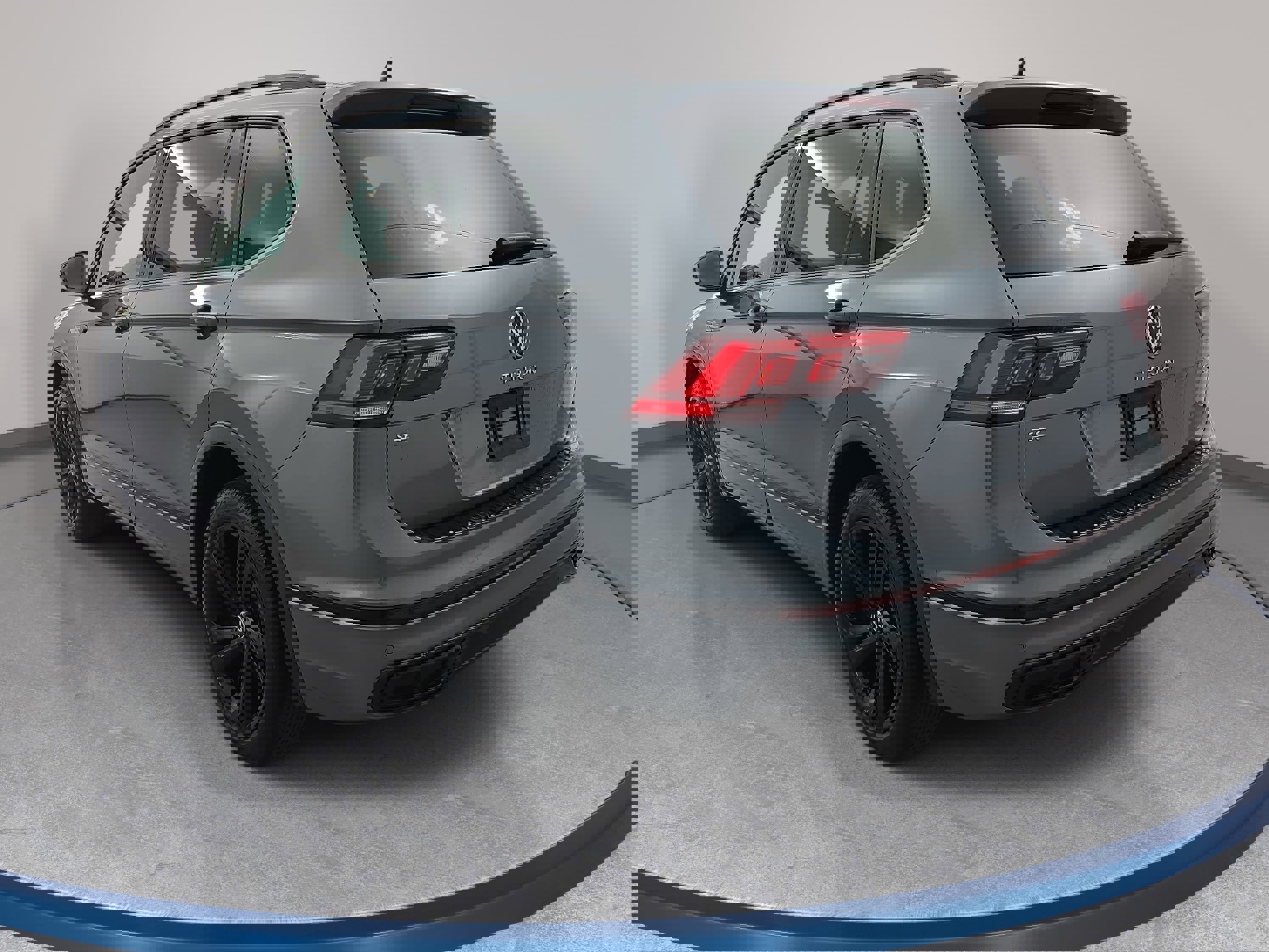 Certified 2024 Volkswagen Tiguan SE R-Line image 7