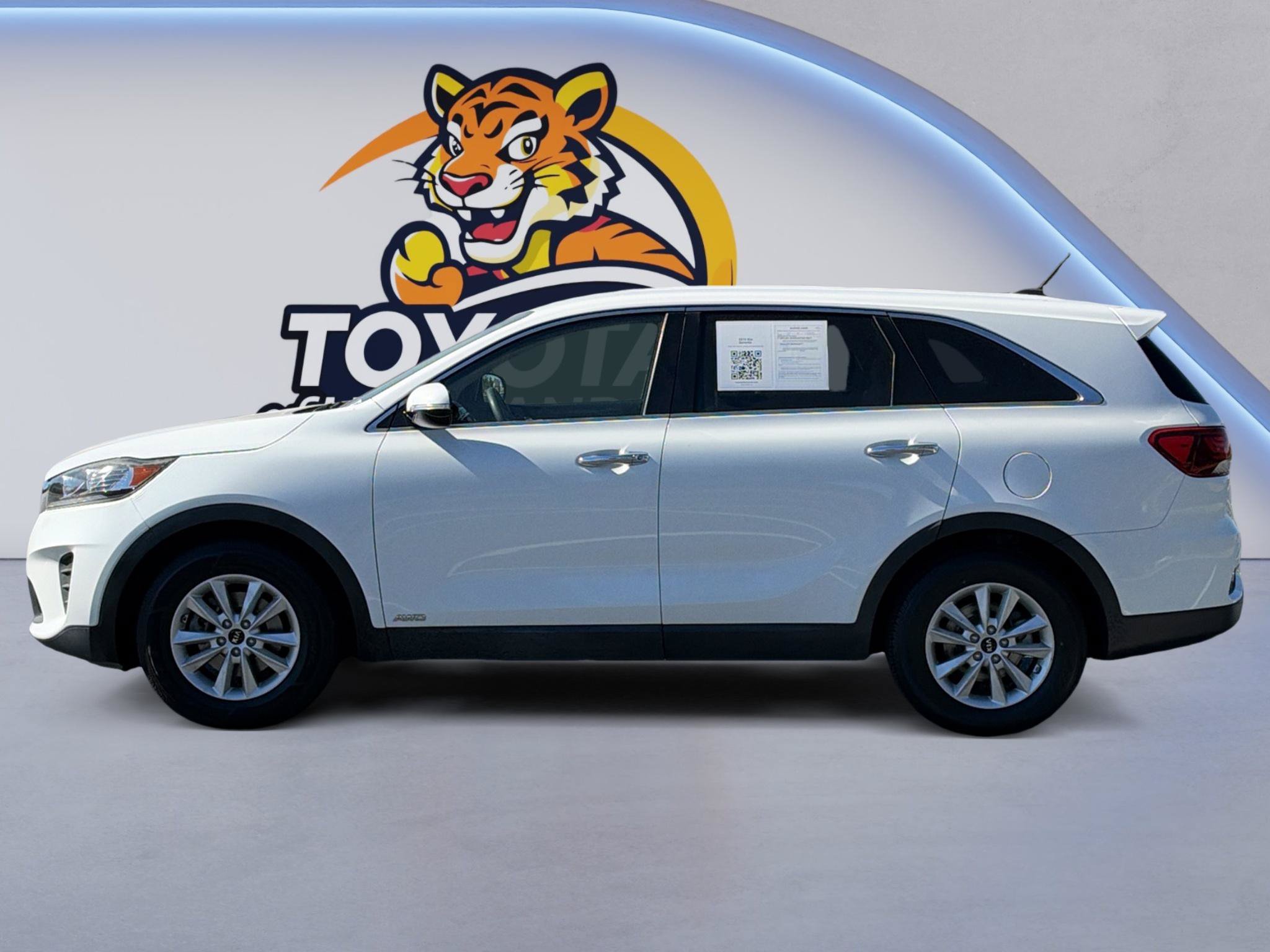 Used 2019 Kia Sorento AWD V6 image 8
