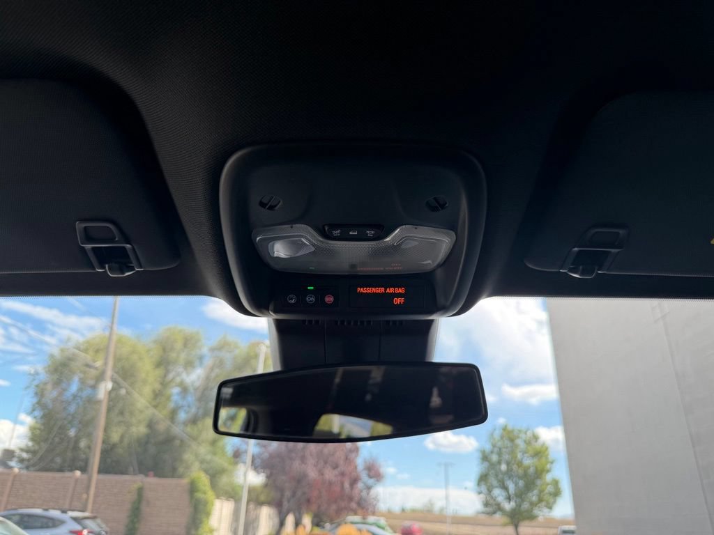 Used 2026 Chevrolet Colorado Trail Boss AWD/4WD image 20
