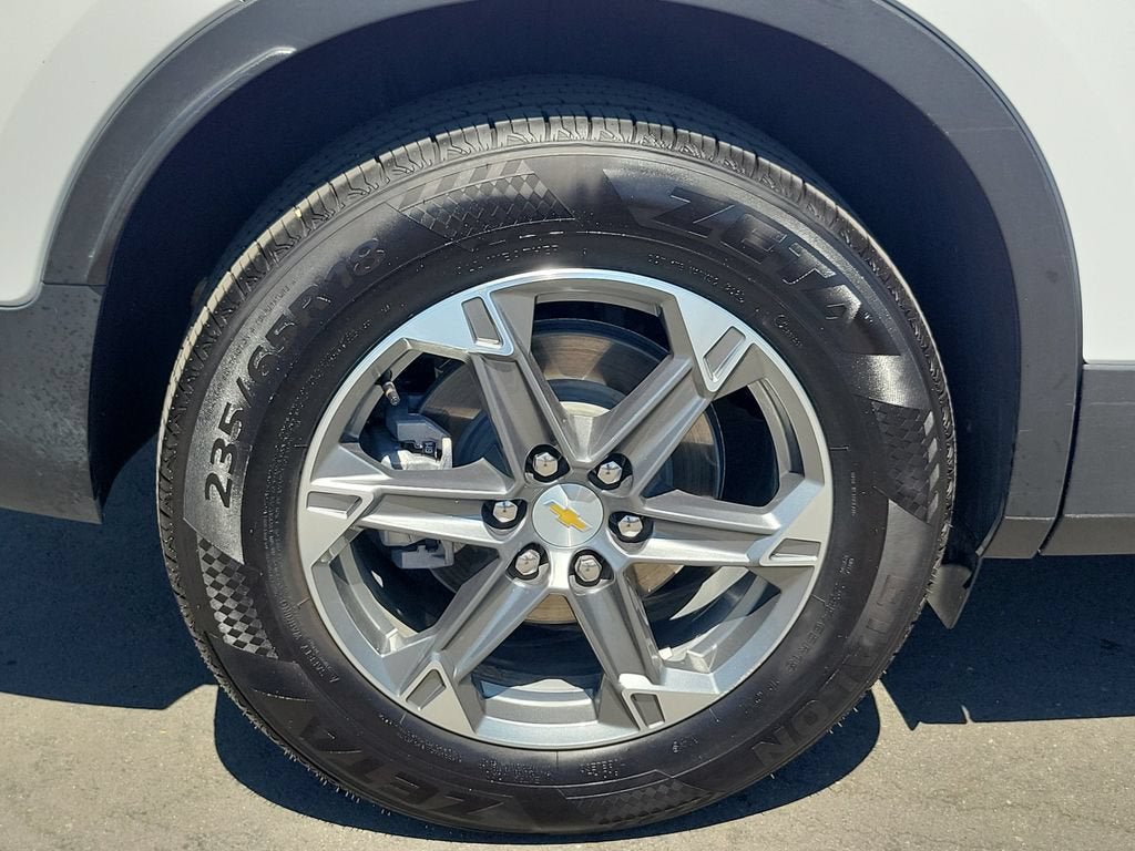 Used 2024 Chevrolet Blazer LT FWD image 6