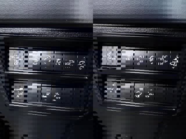 Used 2023 Toyota Tundra Platinum image 10