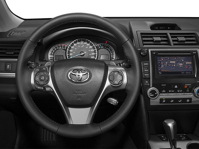 Used 2014 Toyota Camry SE FWD image 7