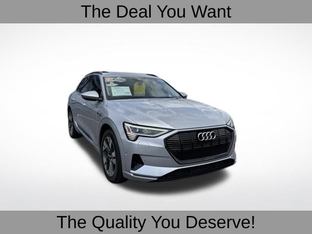 Used 2022 Audi e-tron Premium w/ Convenience Plus Package