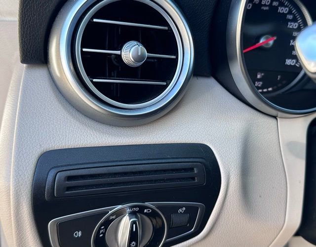 Used 2017 Mercedes-Benz GLC 300 image 16