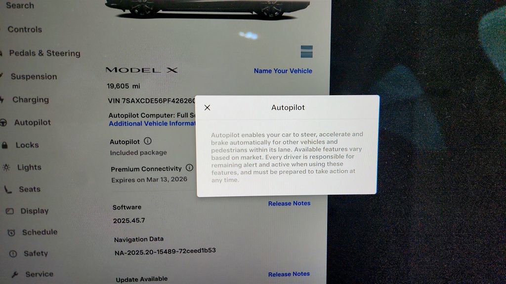 Used 2023 Tesla Model X image 16