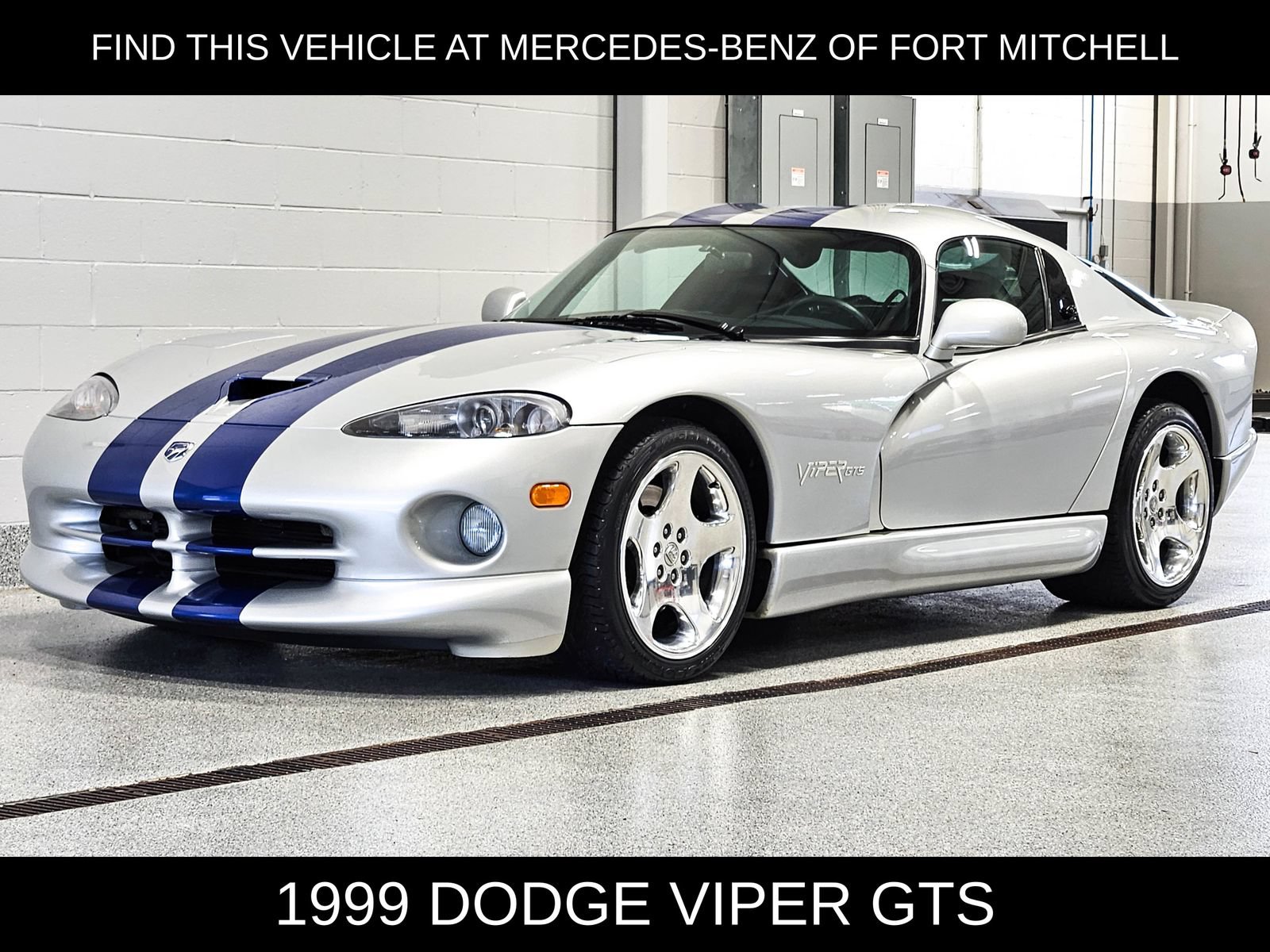 Used 1999 Dodge Viper GTS RWD image 1