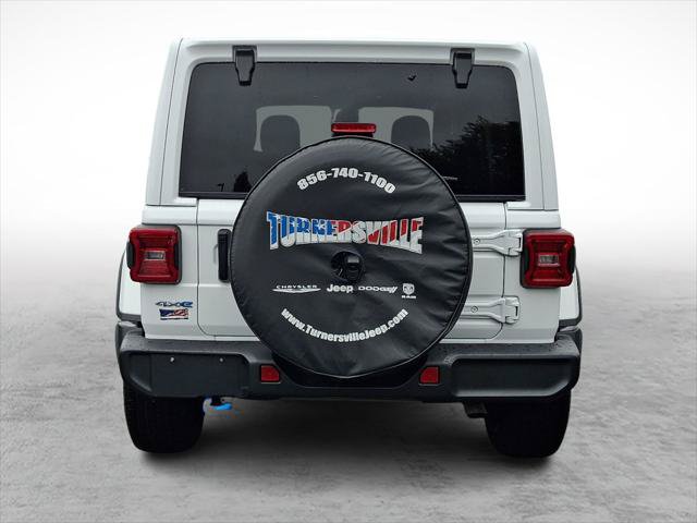 Certified 2024 Jeep Wrangler Unlimited Sahara AWD/4WD image 4