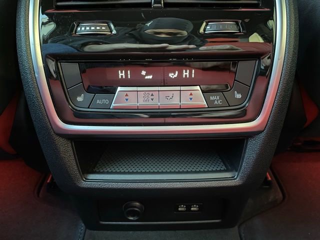 Used 2024 BMW X5 M Competition w/ Executive Package image 29