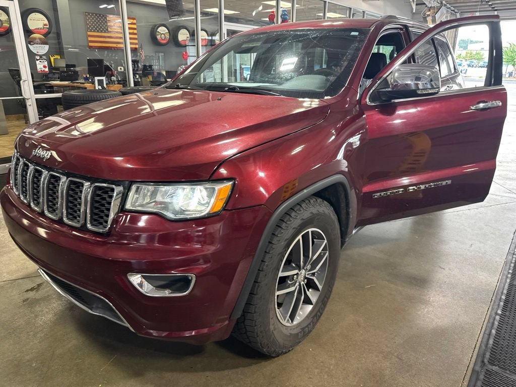 Used 2017 Jeep Grand Cherokee Limited RWD video 1