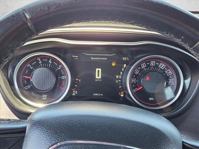 Used 2016 Dodge Challenger SXT RWD image 13